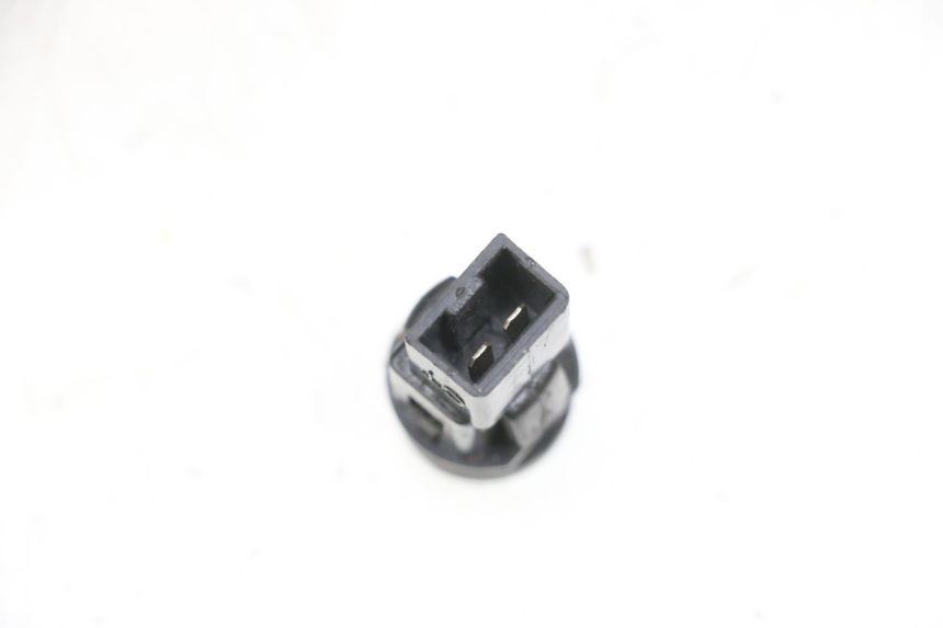 photo de COMANDO CLACSON PIAGGIO ZIP 4T 50 (2018 - 2020) - Dettaglio del componente