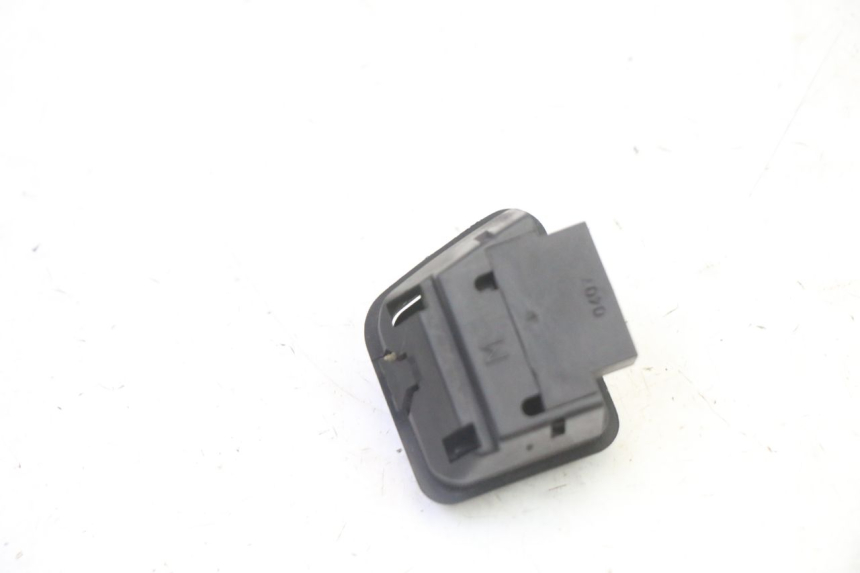 photo de COMMUTATORE LUCI PIAGGIO LIBERTY 4T 50 (2009 - 2015)