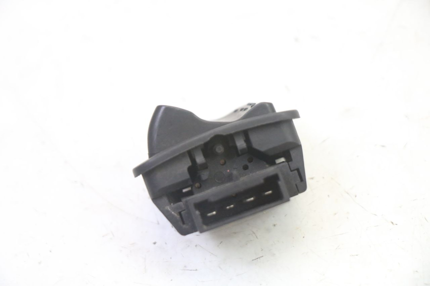 photo de COMMUTATORE LUCI PIAGGIO LIBERTY 4T 50 (2009 - 2015)