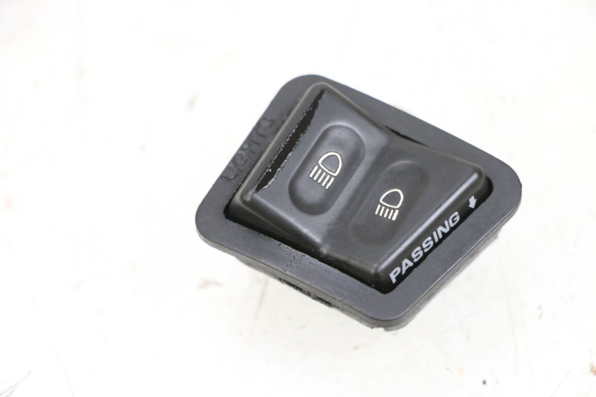 photo de COMANDO LUCE ALTA SYM ORBIT III 3 4T 50 (2018 - 2021) - Vista principale