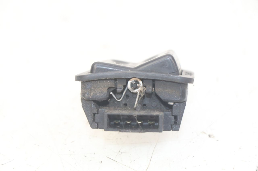 photo de COMANDO LUCI ALTE PEUGEOT TWEET 4T 50 (2018 - 2020)