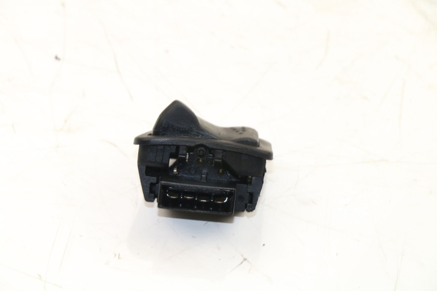 photo de COMANDO LUCI ALTE PIAGGIO ZIP 4T 50 (2006 - 2017)