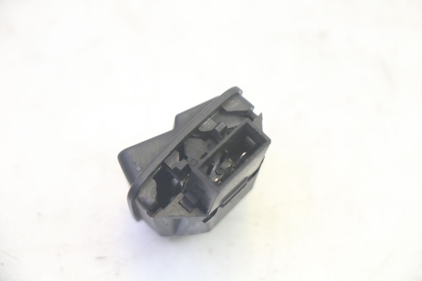 photo de COMMUTATORE LUCI JM MOTORS SANTANA EVO 50 (2024 - 2026) - Altra angolazione