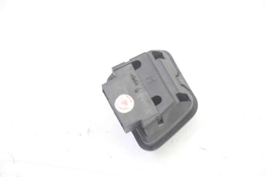 photo de COMANDO LUCI ALTE APRILIA SXR 50 (2021 - 2023)