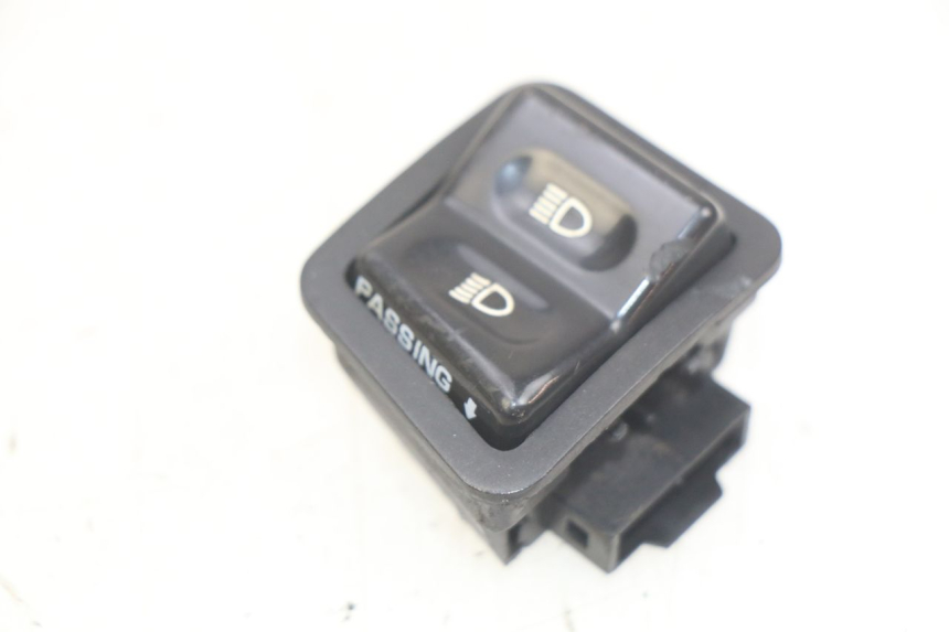 photo de COMANDO LUCE ALTA SYM X-PRO 4T 50 (2014 - 2021)