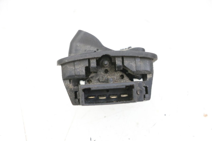 photo de COMANDO LUCE ALTA PIAGGIO ZIP 2T 50 (2009 - 2019) - Zoom sullo stato d'uso