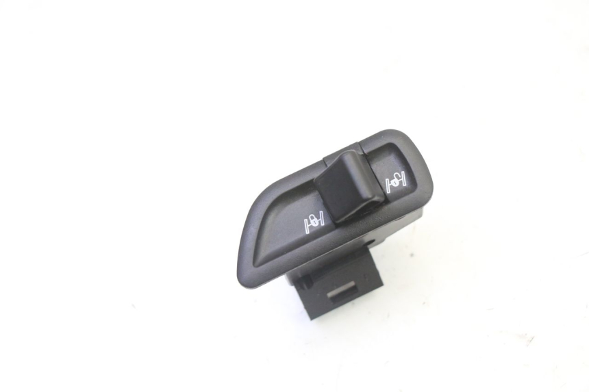 photo de COMMUTATORE ROLL LOCK PIAGGIO MP3 HPE 310 (2024 - 2025)