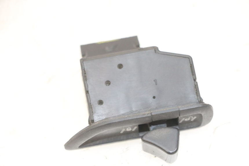 photo de COMMUTATORE ROLL LOCK PIAGGIO MP3 LT 300 (2010 - 2016)