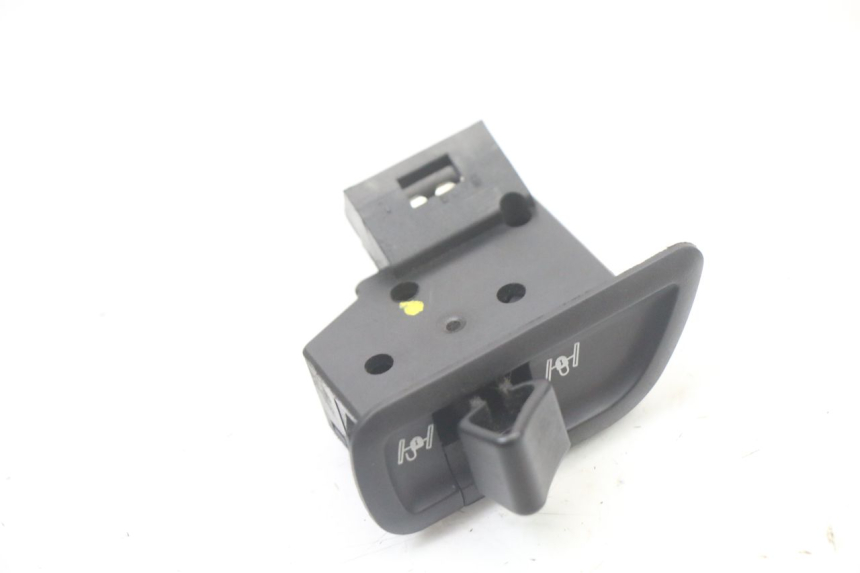photo de COMMUTATORE ROLL LOCK PIAGGIO MP3 500 (2014 - 2016)