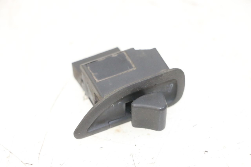photo de COMMUTATORE ROLL LOCK PIAGGIO MP3 125 (2006 - 2014)