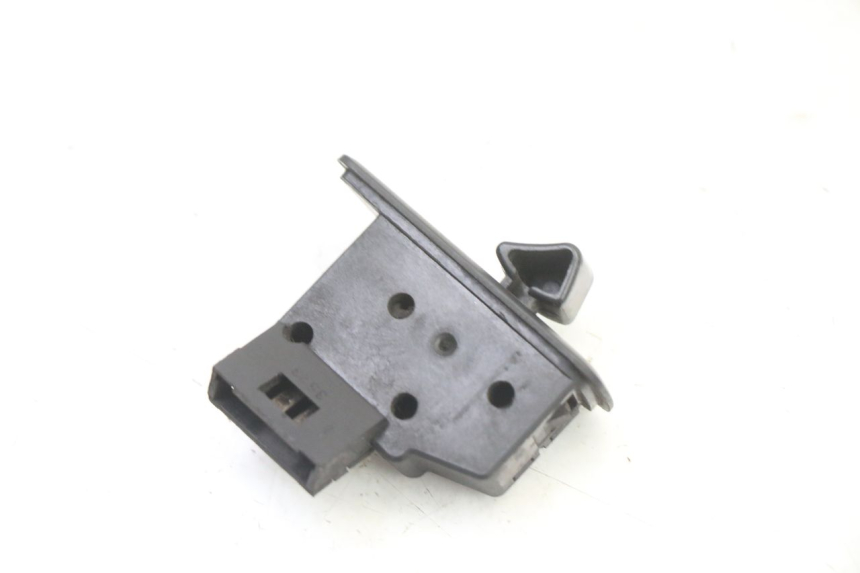 photo de COMMUTATORE ROLL LOCK PIAGGIO MP3 500 (2011 - 2015)
