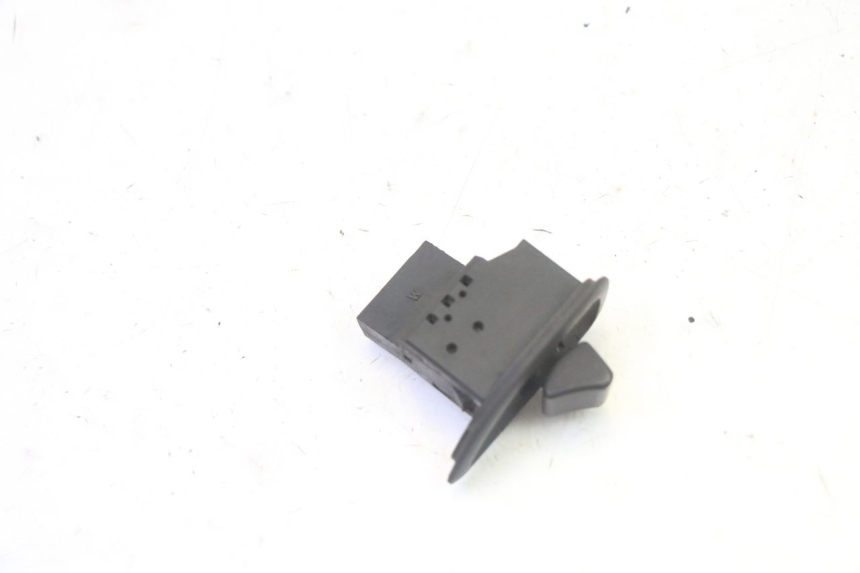 photo de COMMUTATORE ROLL LOCK PIAGGIO MP3 125 (2006 - 2014)