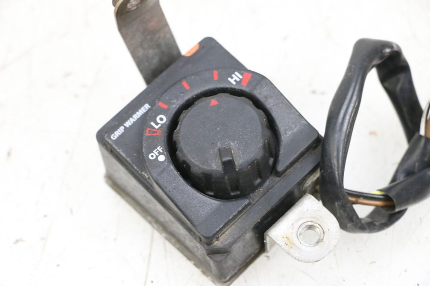 photo de COMMUTATORE YAMAHA TDM ABS 900 (2002 - 2014) - Zoom sullo stato d'uso