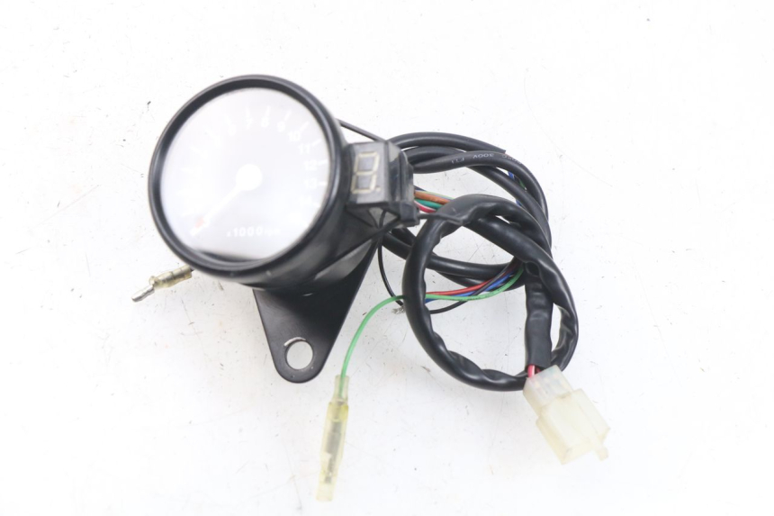 photo de CONTACHILOMETRI MASH SEVENTY FIVE 125 (2013 - 2021)