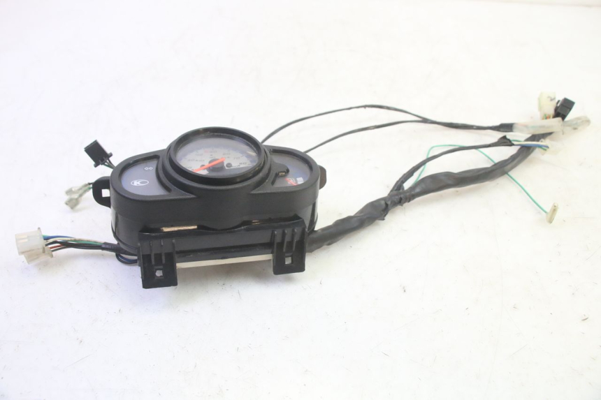 photo de CONTACHILOMETRI KYMCO AGILITY 4T 50 (2018 - 2022) - Dettagli dei punti di fissaggio