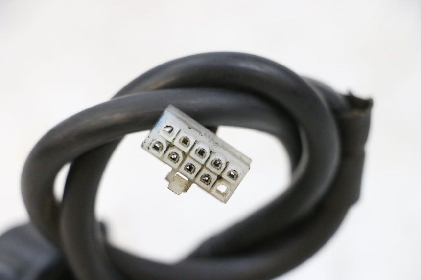 photo de CONTACHILOMETRI MBK BOOSTER SPIRIT NAKED 50 (2004 - 2017) - Primo piano tecnico