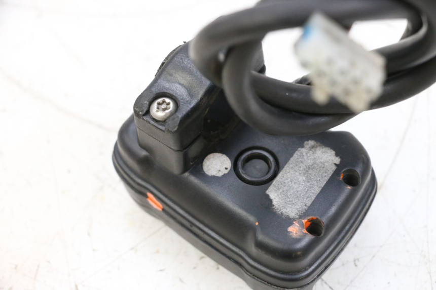 photo de CONTACHILOMETRI MBK BOOSTER SPIRIT NAKED 50 (2004 - 2017) - Vista d'insieme del prodotto