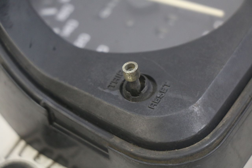 photo de CONTACHILOMETRI HONDA CBR F SC25 1000 (1989 - 1992)