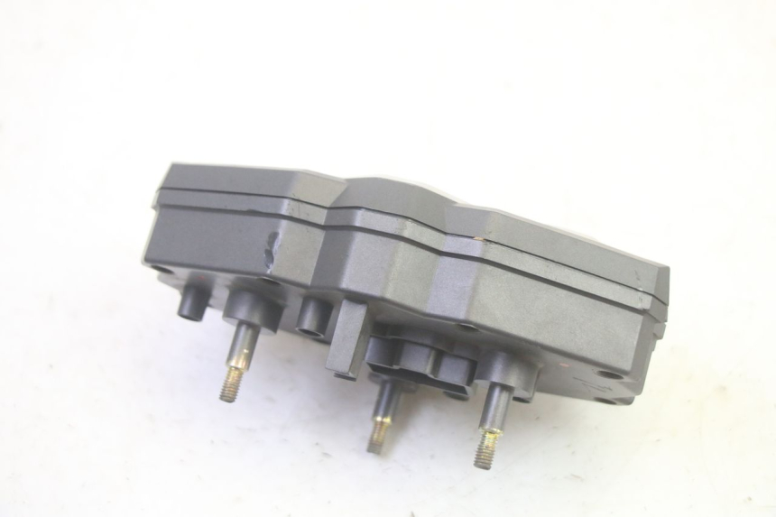 photo de CONTACHILOMETRI SYM CROX 4T 50 (2016 - 2023) - Dettagli dei punti di fissaggio