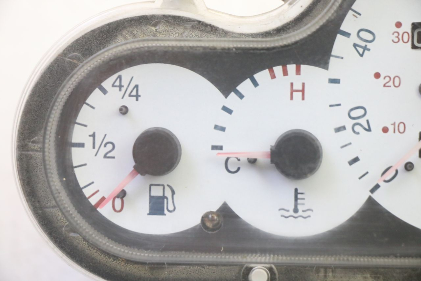 photo de CONTACHILOMETRI PEUGEOT ELYSEO 125 (1999 - 2004) - Dettaglio del componente