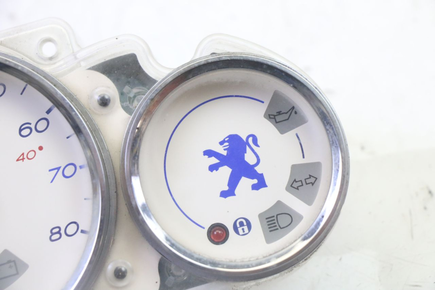 photo de CONTACHILOMETRI PEUGEOT ELYSTAR 50 (2002 - 2014)