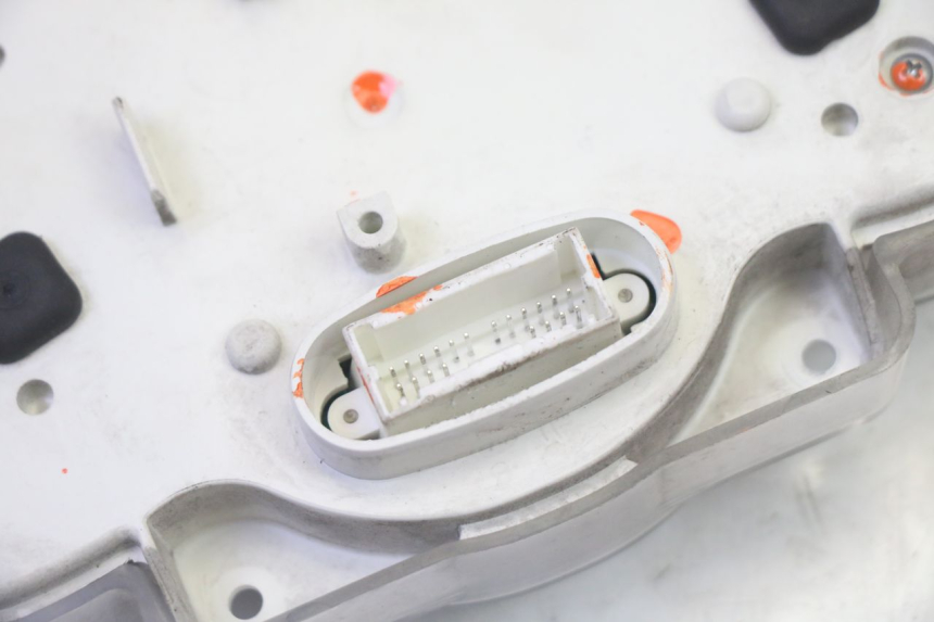 photo de CONTACHILOMETRI PEUGEOT ELYSTAR 50 (2002 - 2014)