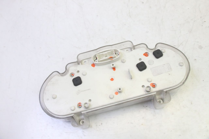 photo de CONTACHILOMETRI PEUGEOT ELYSTAR 50 (2002 - 2014)