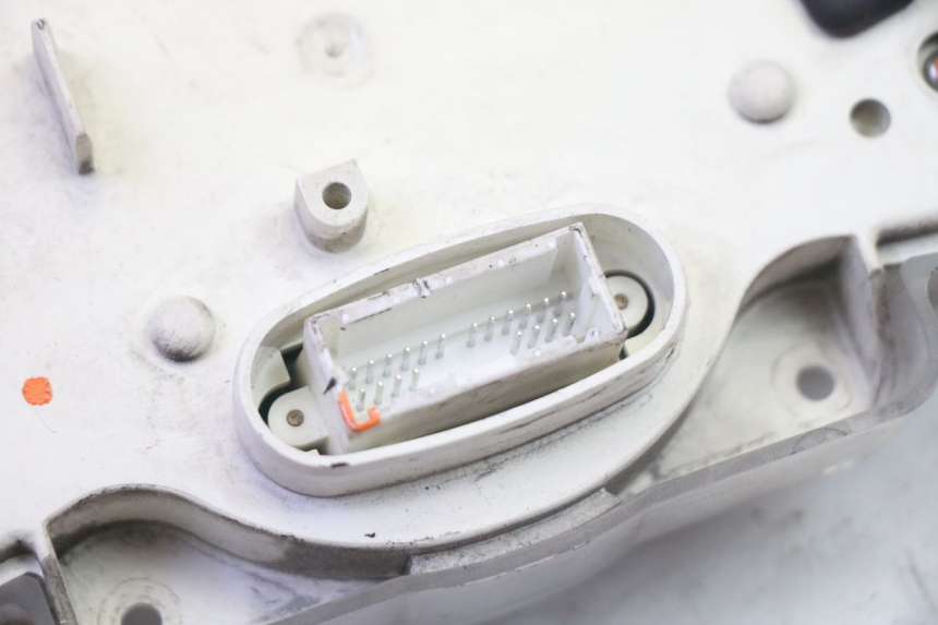 photo de CONTACHILOMETRI PEUGEOT ELYSTAR 50 (2002 - 2014)