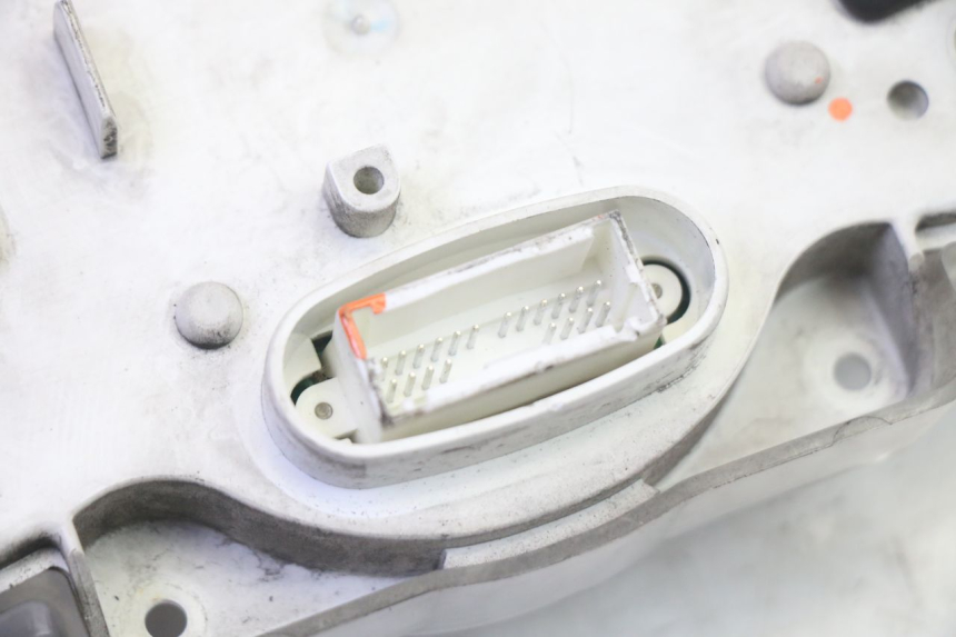 photo de CONTACHILOMETRI PEUGEOT ELYSTAR 50 (2002 - 2014)