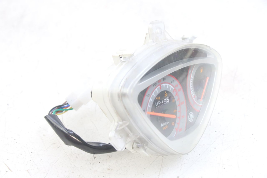 photo de CONTACHILOMETRI JM MOTORS EVOLIS 4T 50 (2018 - 2022)