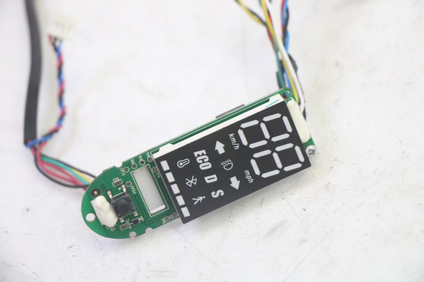 photo de CONTACHILOMETRI SEGWAY NINEBOT F65I 1