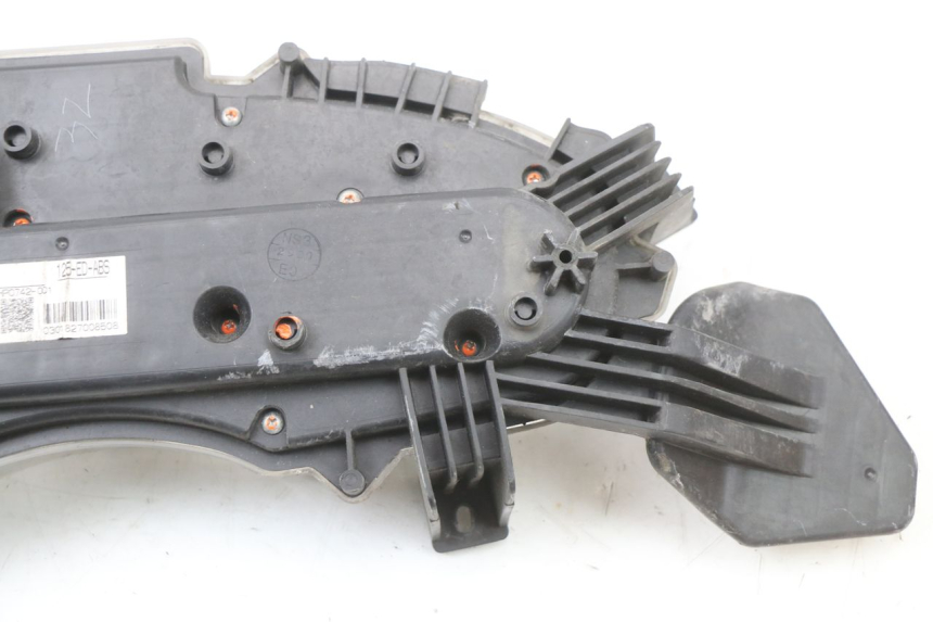 photo de CONTACHILOMETRI HONDA FES S-WING SWING ABS 125 (2007 - 2015)