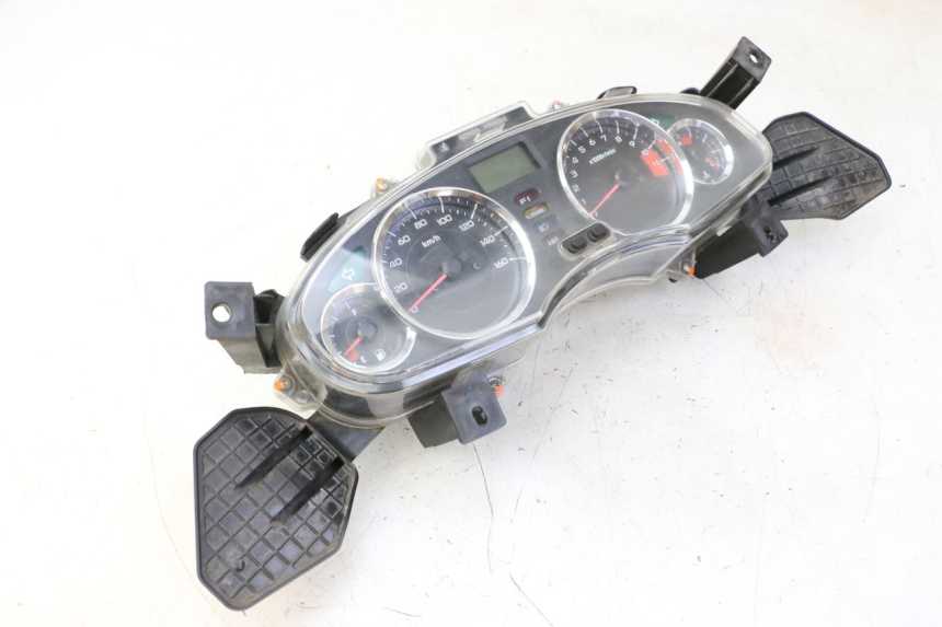 photo de CONTACHILOMETRI HONDA FES S-WING SWING ABS 125 (2007 - 2015)