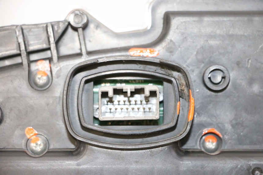 photo de CONTACHILOMETRI HONDA FES S-WING SWING ABS 125 (2007 - 2015)