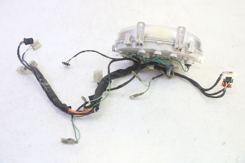 photo de CONTACHILOMETRI SYM FIDDLE 3 III 125 (2014 - 2020) - Dettagli dei punti di fissaggio