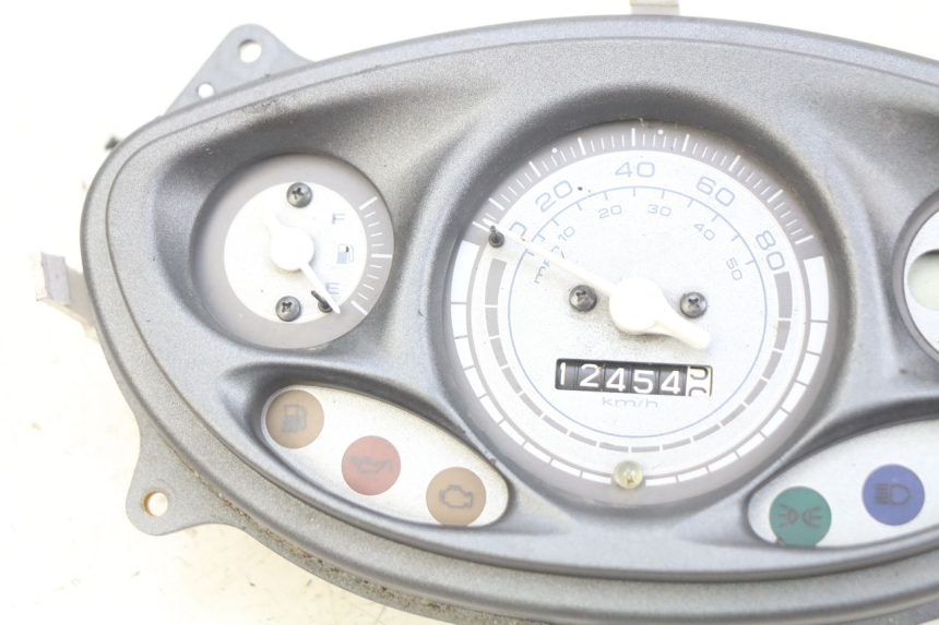 photo de CONTACHILOMETRI PIAGGIO FLY 4T 50 (2013 - 2017)