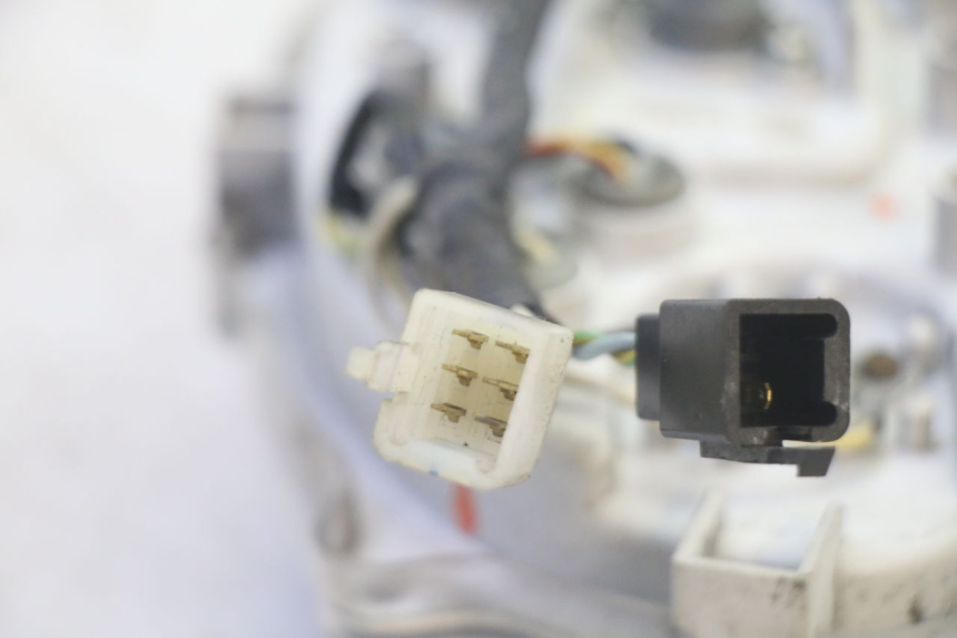 photo de CONTACHILOMETRI PIAGGIO FLY 4T 50 (2013 - 2017) - Zoom sui componenti