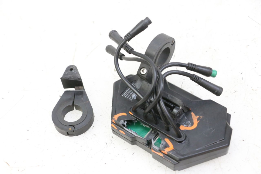 photo de CONTACHILOMETRI KUKIRIN G2 MASTER 1