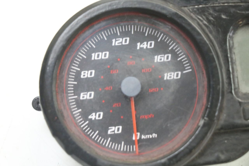 photo de CONTACHILOMETRI GILERA NEXUS 300 (2008 - 2013)