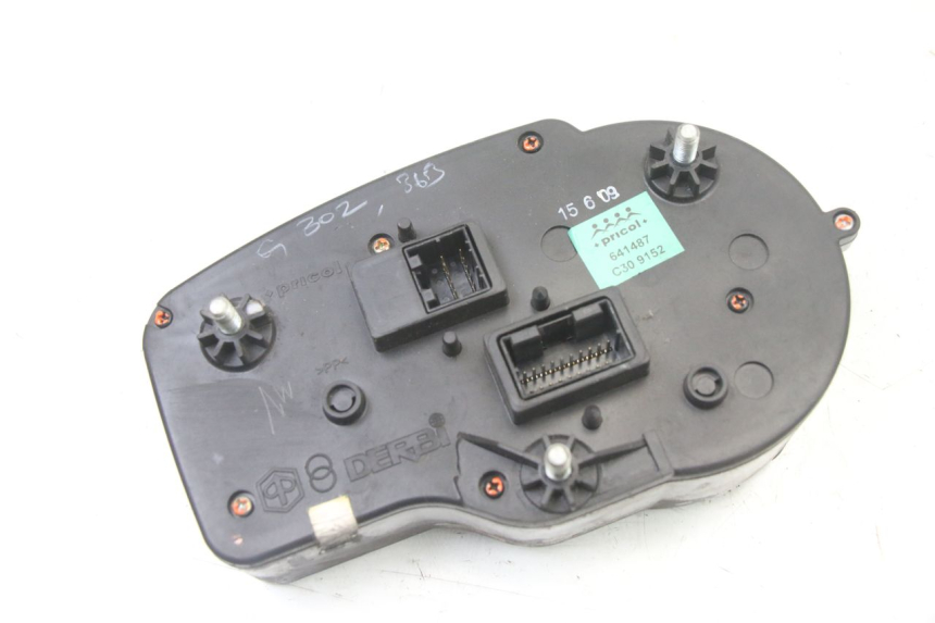 photo de CONTACHILOMETRI GILERA NEXUS 300 (2008 - 2013)