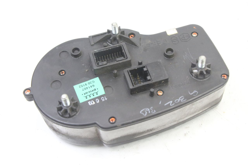 photo de CONTACHILOMETRI GILERA NEXUS 300 (2008 - 2013)