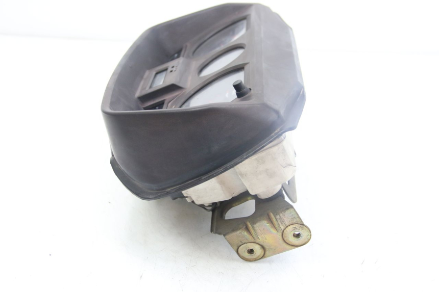 photo de CONTATORE SUZUKI GSX-F GSX  F 1100 (1988 - 1994) - Altra angolazione