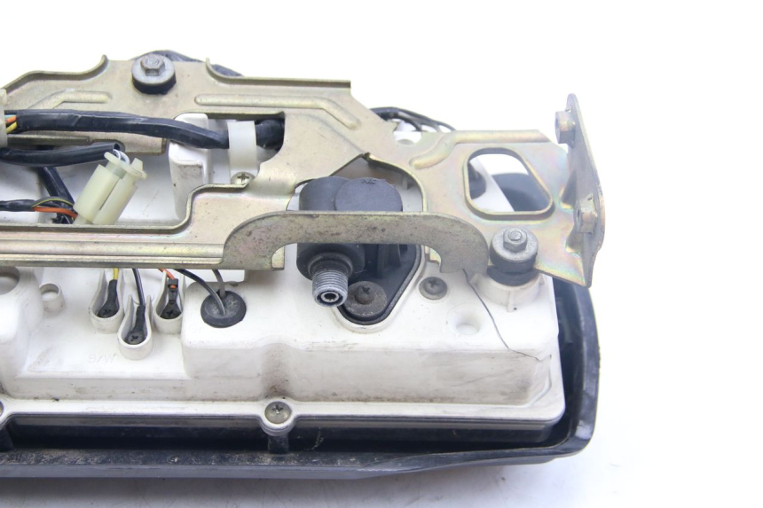 photo de CONTATORE SUZUKI GSX-F GSX  F 1100 (1988 - 1994) - Stato della superficie e materiale