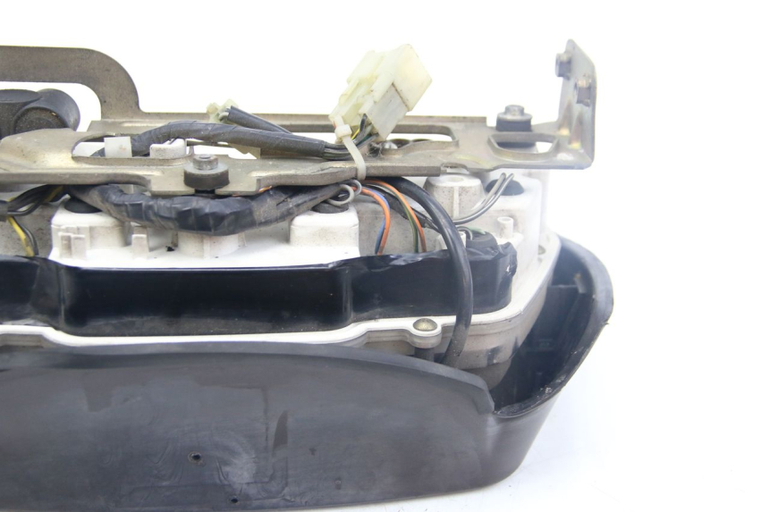 photo de CONTATORE SUZUKI GSX-F GSX  F 1100 (1988 - 1994) - Marcature e riferimenti originali