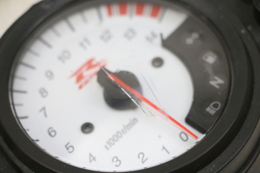 photo de CONTACHILOMETRI SUZUKI GSXR GSX-R 1000 (2003 - 2004) - Primo piano ad alta risoluzione