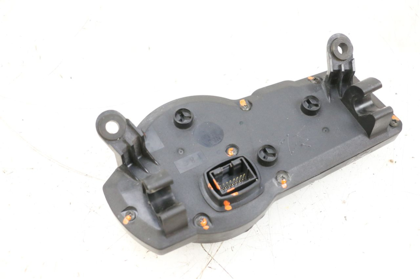 photo de CONTACHILOMETRI SUZUKI GSXR GSX-R 1000 (2003 - 2004) - Stato della superficie e materiale