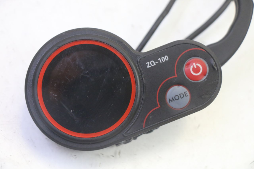 photo de CONTACHILOMETRI HITWAY H5 1