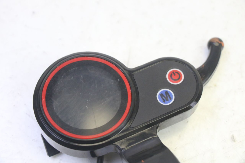 photo de CONTACHILOMETRI HITWAY H5 1