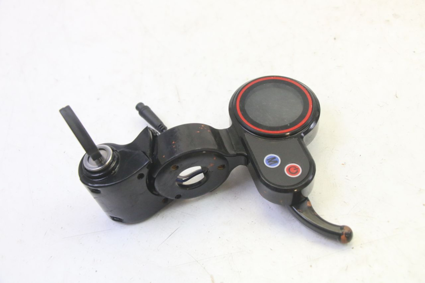 photo de CONTACHILOMETRI HITWAY H5 1