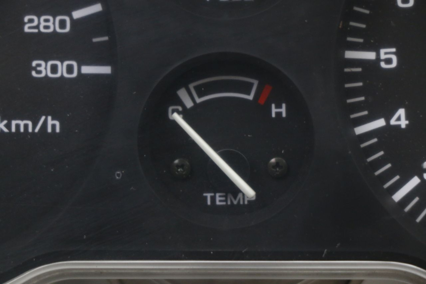 photo de CONTACHILOMETRI HONDA CBR F 1000 (1993 - 1996) - Altra angolazione